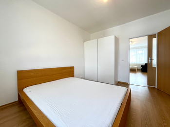 Pronájem bytu 2+1 v osobním vlastnictví 50 m², Praha 4 - Michle