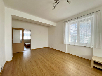 Pronájem bytu 2+1 v osobním vlastnictví 50 m², Praha 4 - Michle