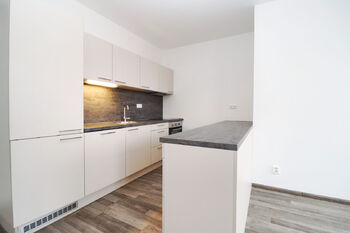Pronájem bytu 3+kk v osobním vlastnictví 95 m², Praha 4 - Nusle