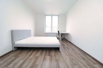 Pronájem bytu 3+kk v osobním vlastnictví 95 m², Praha 4 - Nusle