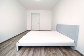 Pronájem bytu 3+kk v osobním vlastnictví 95 m², Praha 4 - Nusle