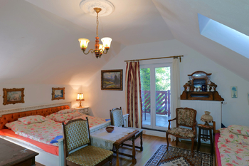Prostory v menším domě - Prodej domu 536 m², Sedlec-Prčice