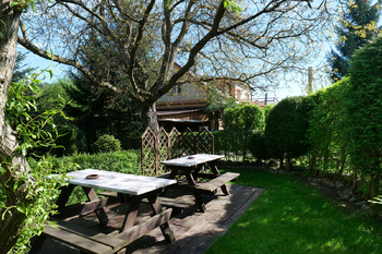 Posezení na zahradě - Prodej domu 536 m², Sedlec-Prčice