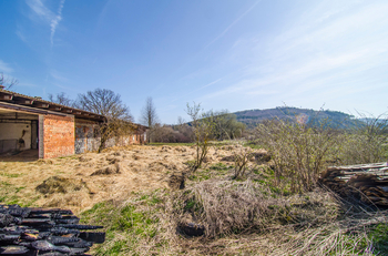 Prodej výrobních prostor 5914 m², Radkov