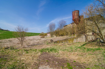 Prodej výrobních prostor 5914 m², Radkov