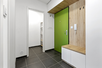 předsíň - Pronájem bytu 2+kk v osobním vlastnictví 63 m², Litomyšl
