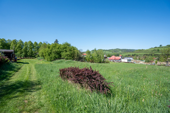 Prodej pozemku 9471 m², Halenkov