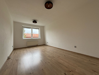 Pronájem bytu 2+1 v osobním vlastnictví 60 m², Uherský Brod