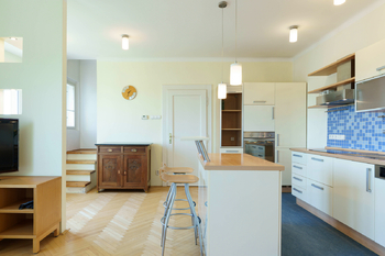 Prodej bytu 4+kk v osobním vlastnictví 108 m², Praha 5 - Radlice
