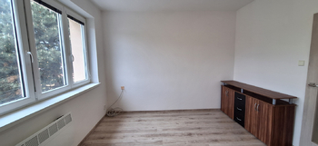 Obývací pokoj - Pronájem bytu 1+1 v osobním vlastnictví 31 m², Vyškov