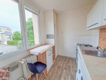 kuchyně - Pronájem bytu 2+1 v osobním vlastnictví 46 m², České Budějovice