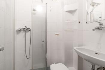 Pronájem bytu 1+kk v osobním vlastnictví 14 m², Praha 6 - Dejvice