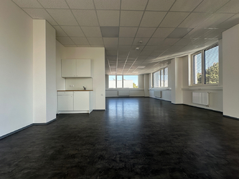 Pronájem kancelářských prostor 95 m², Slavkov u Brna