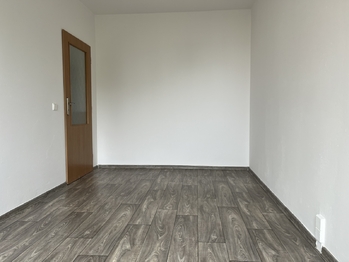 Prodej bytu 3+1 v osobním vlastnictví 77 m², Praha 6 - Řepy