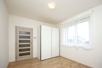 2. pokoj - Pronájem bytu 2+kk v osobním vlastnictví 42 m², Praha 8 - Ďáblice