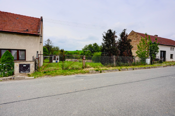 Prodej pozemku 965 m², Kojátky