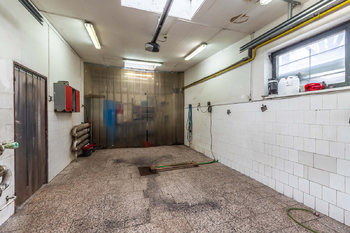 Pronájem skladovacích prostor 250 m², Praha 5 - Košíře
