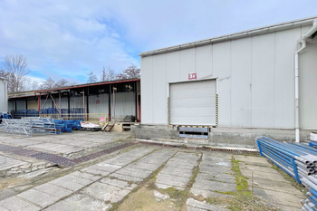 Pronájem skladovacích prostor 1045 m², Králův Dvůr