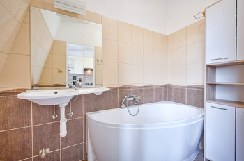 Prodej bytu 3+1 v osobním vlastnictví 103 m², Aš