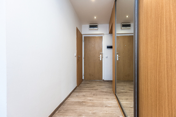 Pronájem bytu 2+1 v osobním vlastnictví 54 m², Praha 6 - Veleslavín