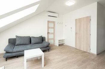 Pronájem bytu 1+1 v osobním vlastnictví 34 m², Brno