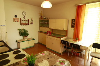 Prodej bytu 2+1 v osobním vlastnictví 72 m², Ostrov