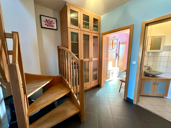 Prodej bytu 4+kk v osobním vlastnictví 109 m², Dolní Břežany