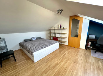 Prodej bytu 4+kk v osobním vlastnictví 109 m², Dolní Břežany