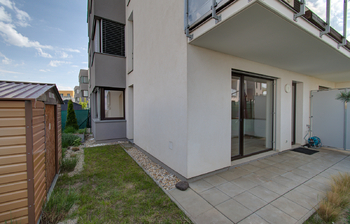 Prodej bytu 2+kk v osobním vlastnictví 57 m², Jinočany
