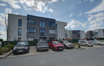 Prodej bytu 2+kk v osobním vlastnictví 57 m², Jinočany