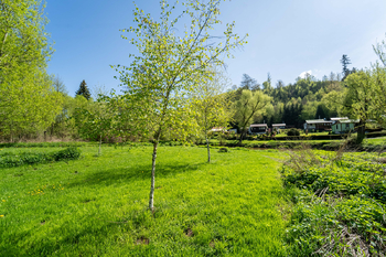 Prodej pozemku 2100 m², Vlastějovice