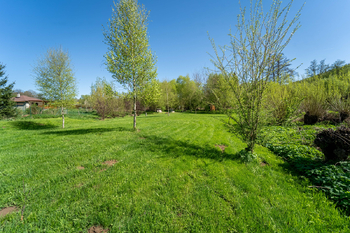 Prodej pozemku 2100 m², Vlastějovice