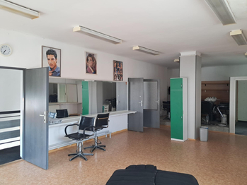 Pronájem obchodních prostor 270 m², Praha 4 - Libuš