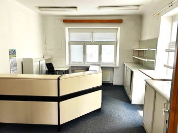 Pronájem skladovacích prostor 270 m², Praha 4 - Libuš