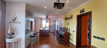 Prodej domu 420 m², Tollo