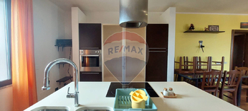 Prodej domu 420 m², Tollo