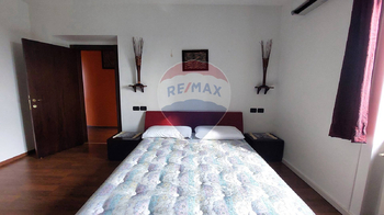 Prodej domu 420 m², Tollo
