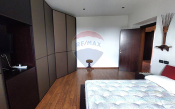 Prodej domu 420 m², Tollo