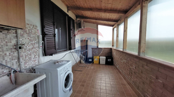 Prodej domu 420 m², Tollo