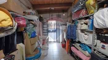 Prodej domu 420 m², Tollo