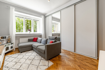 Prodej bytu 2+kk v osobním vlastnictví 45 m², Praha 6 - Břevnov