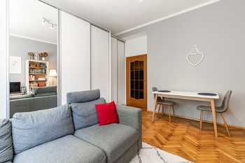 Prodej bytu 2+kk v osobním vlastnictví 45 m², Praha 6 - Břevnov