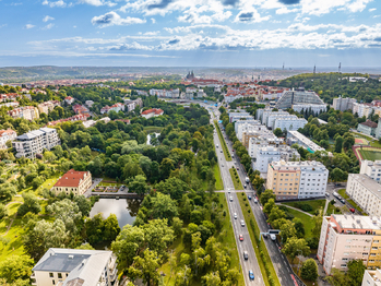Letecký pohled - Praha - Prodej bytu 2+kk v osobním vlastnictví 45 m², Praha 6 - Břevnov