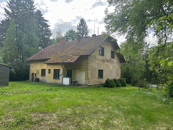 Prodej domu 300 m², Čistá