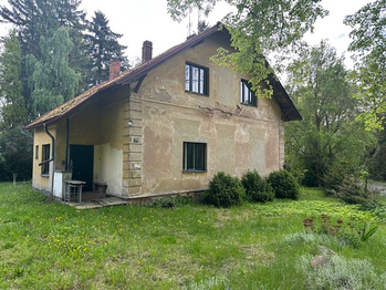 Prodej domu 300 m², Čistá