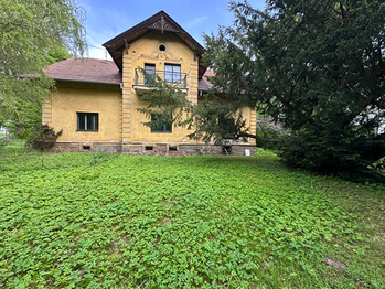 Prodej domu 300 m², Čistá