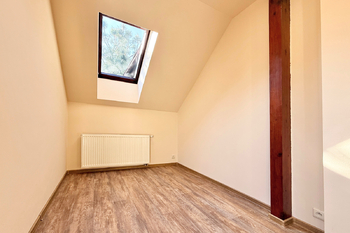 Ložnice - Prodej domu 172 m², Štěchovice