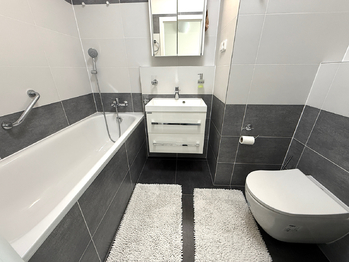 Pronájem bytu 2+kk v osobním vlastnictví 59 m², Praha 8 - Ďáblice