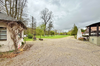 Pohled od recepce - Pronájem ubytovacího zařízení 800 m², Chrustenice