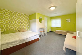 Apartmá - Pronájem ubytovacího zařízení 800 m², Chrustenice